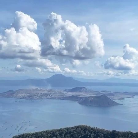 Taal Lake View Wind Residences By Smco Tagaytay City Eksteriør bilde