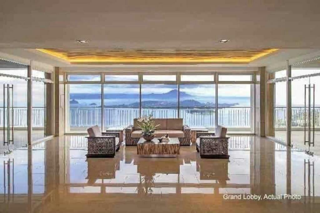 Taal Lake View Wind Residences By Smco Tagaytay City Eksteriør bilde